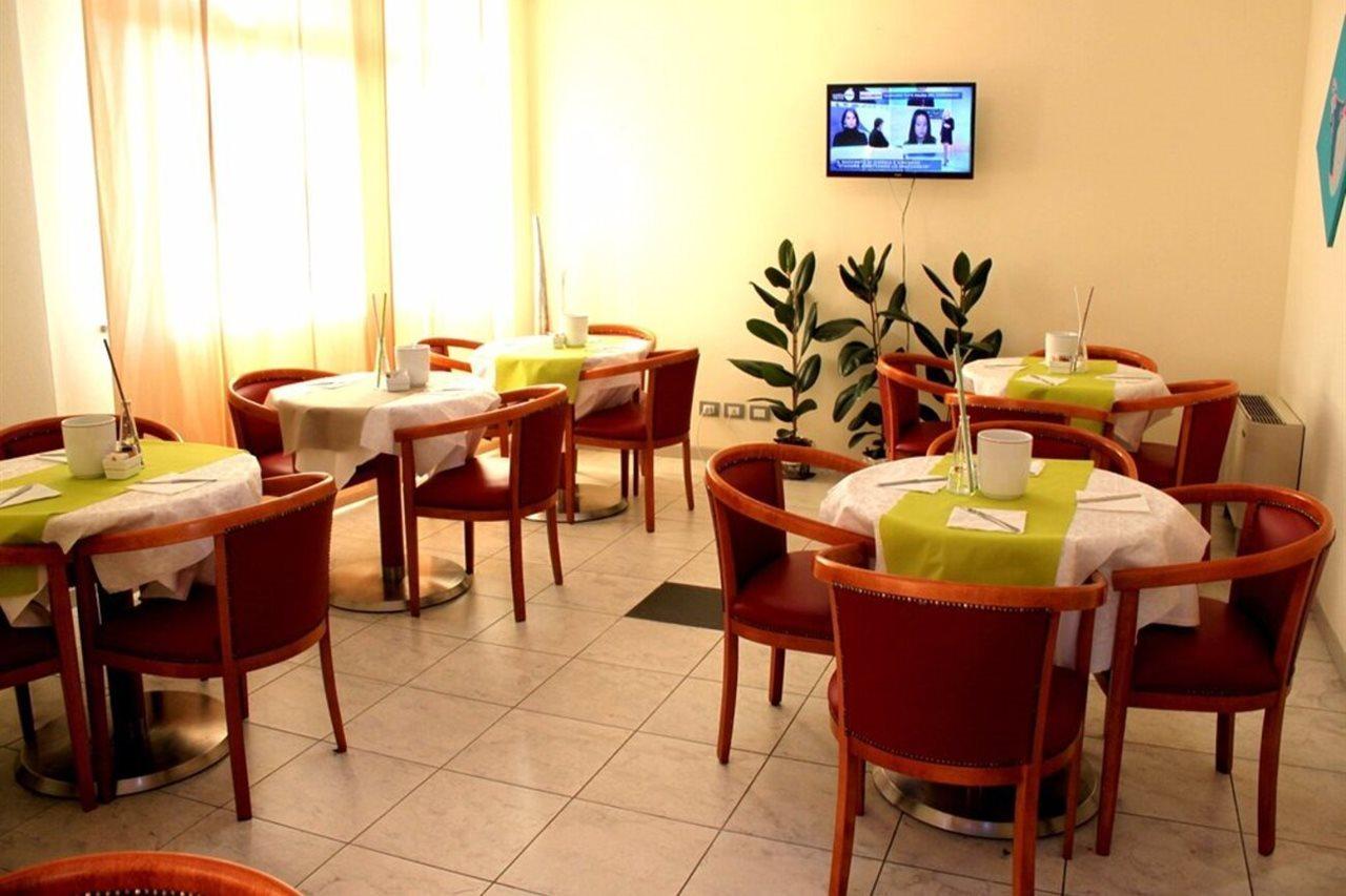 Leonardo Hotel Парма Екстер'єр фото